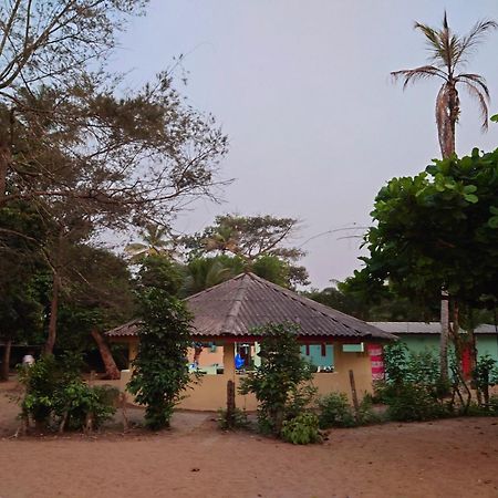 Rundbungalow Auf Lionsrest Grand-Bassam Zewnętrze zdjęcie